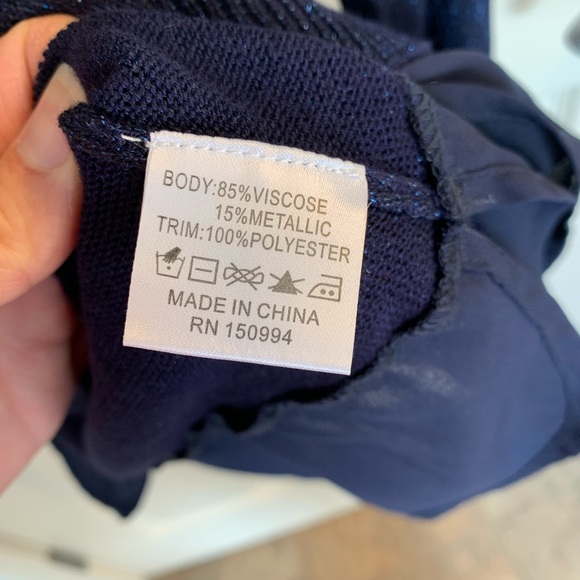 Women’s navy Belldini metallic sweater size S - Picture 6 of 6